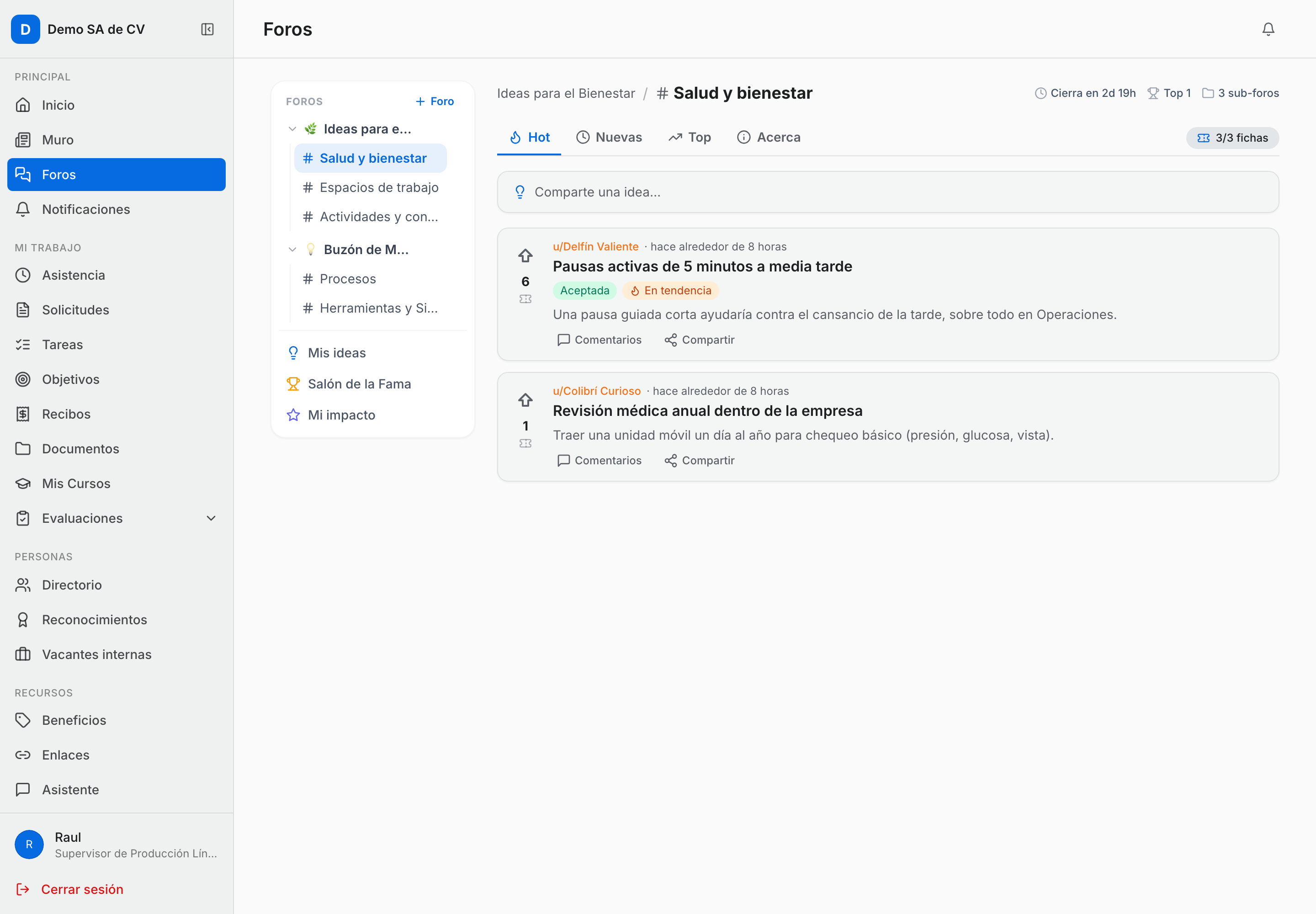 Rail de comunidad de Foros en escritorio: dos foros con sus sub-foros anidados, uno seleccionado en azul, y abajo los accesos Mis ideas, Salón de la Fama y Mi impacto